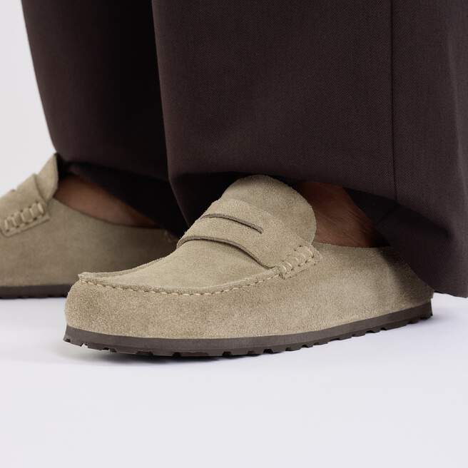 Women's Naples Wrapped Suede Leather Taupe Medium/Narrow