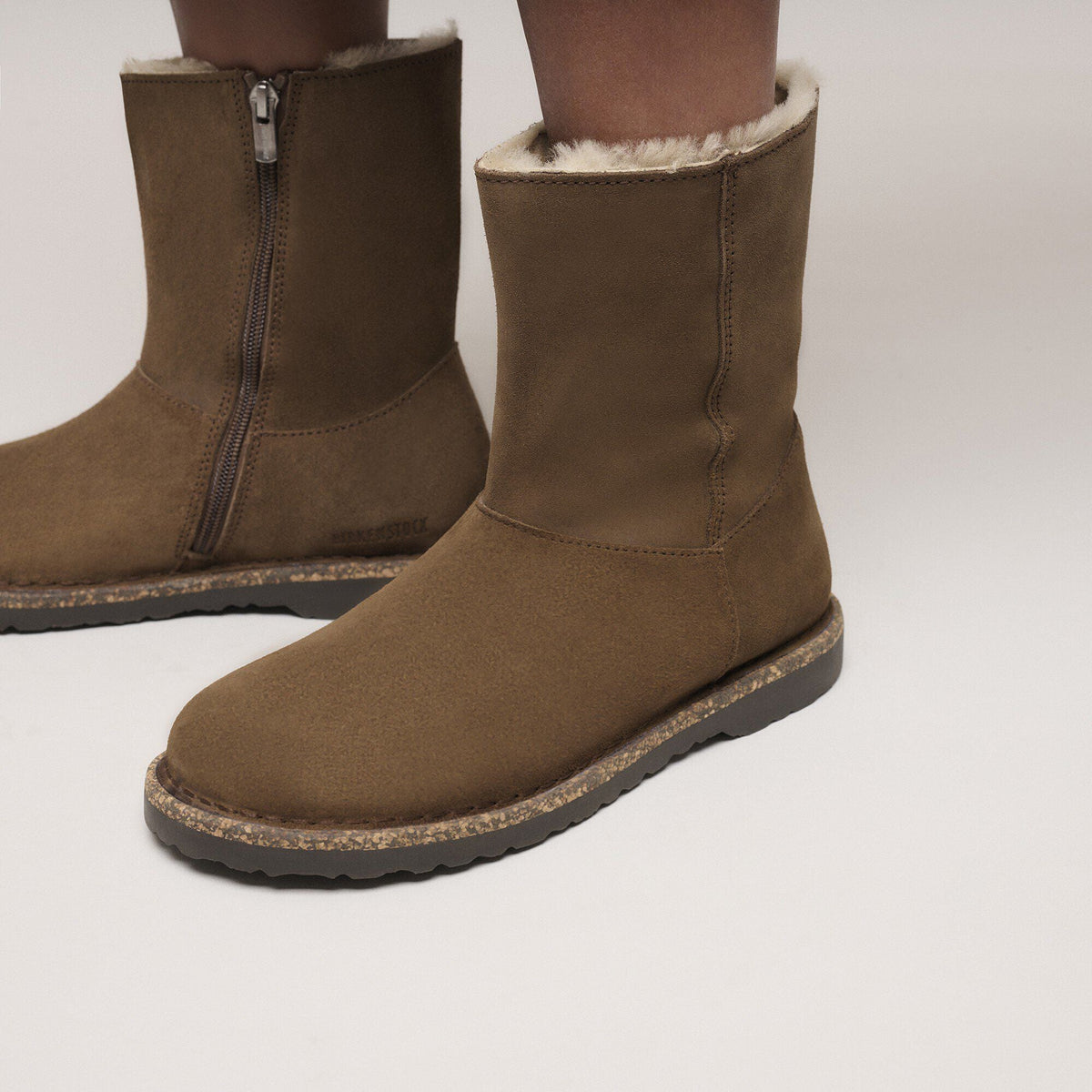 Women's Uppsala Zip Shearling Suede Leather Dark Tea