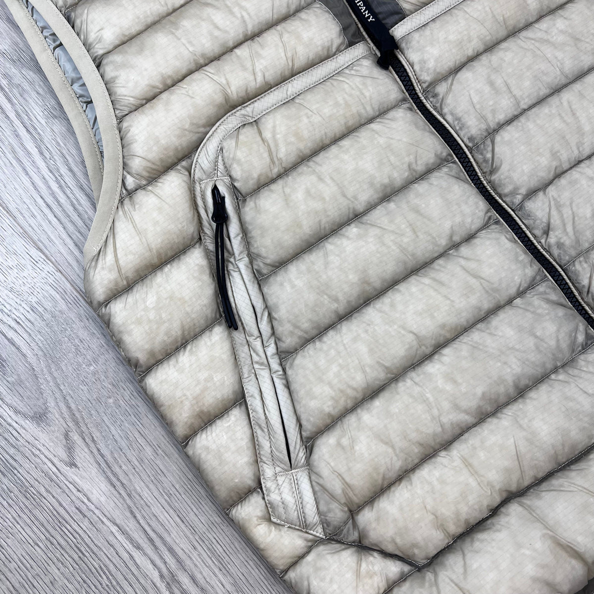 CP Company D.D. Shell Gilet - Silver Birch