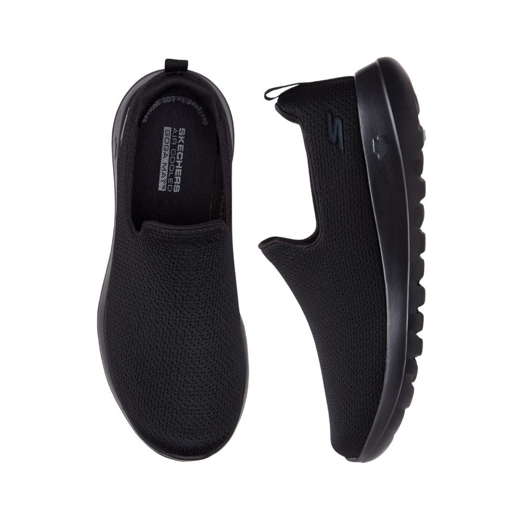 Go Walk Max Walking Shoes