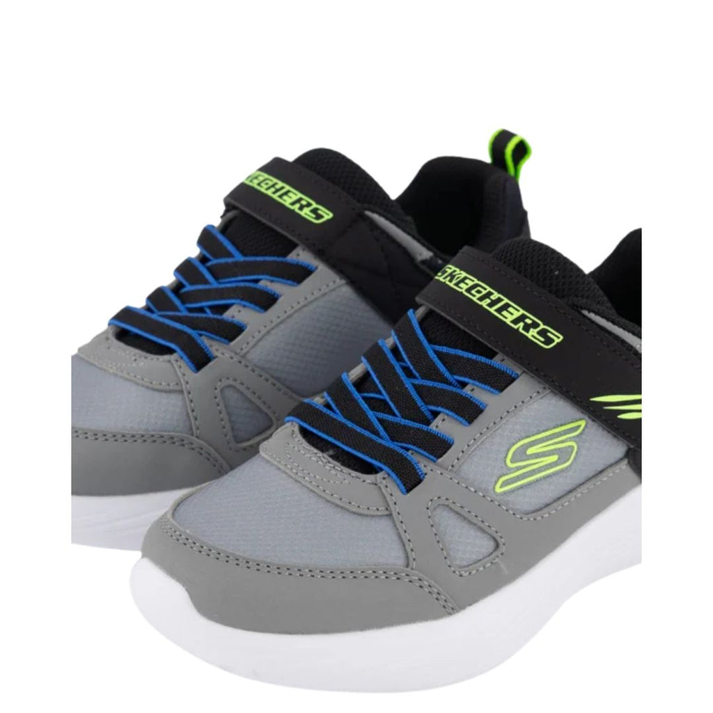 Go Run 400 V2 Shoes