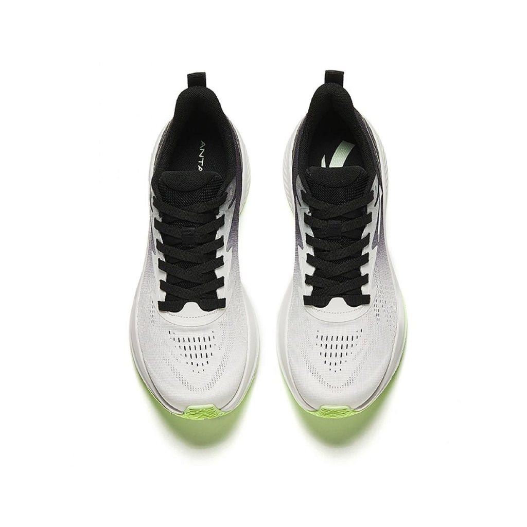 Basic Running Shoes
