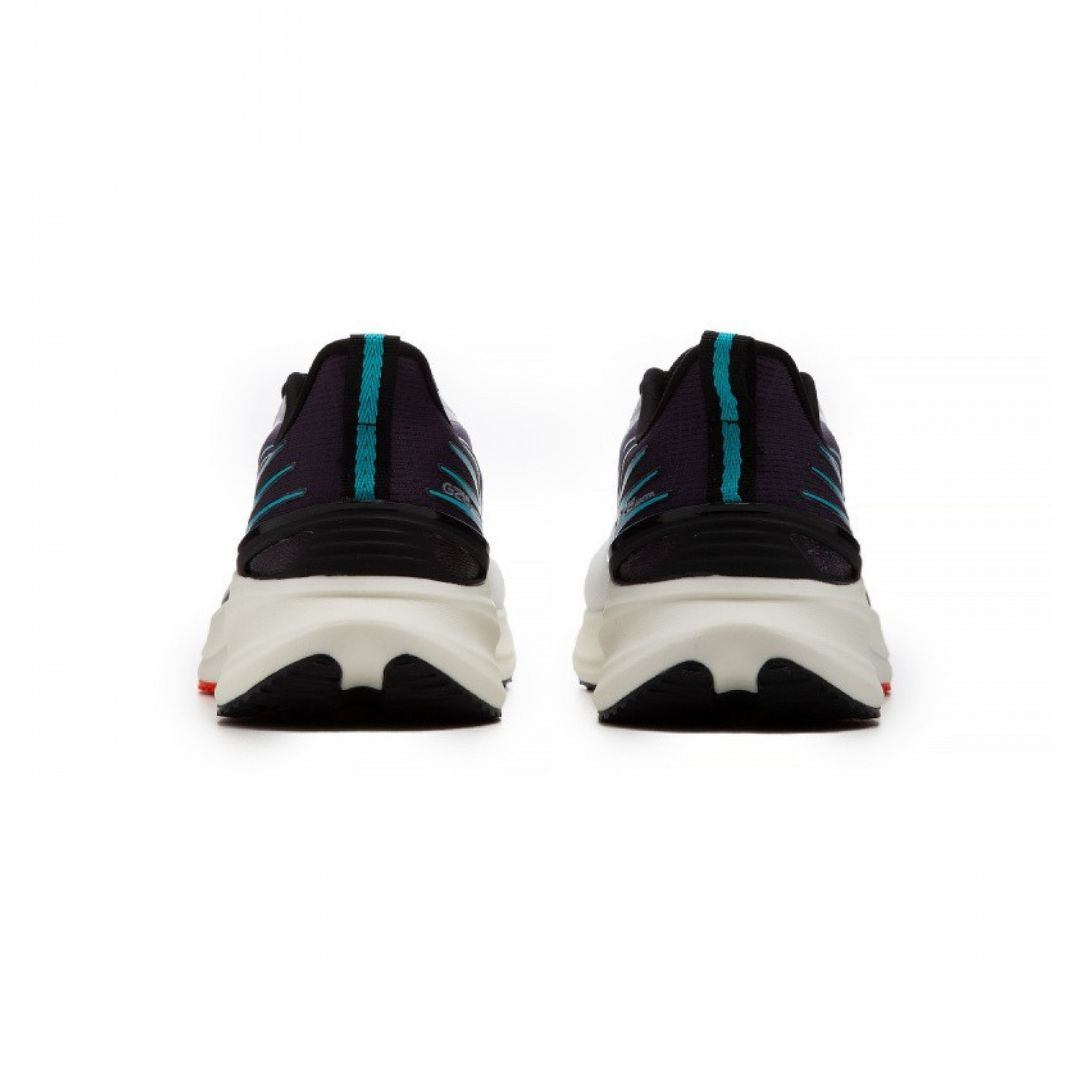 Gazelle 4 Running Shoes