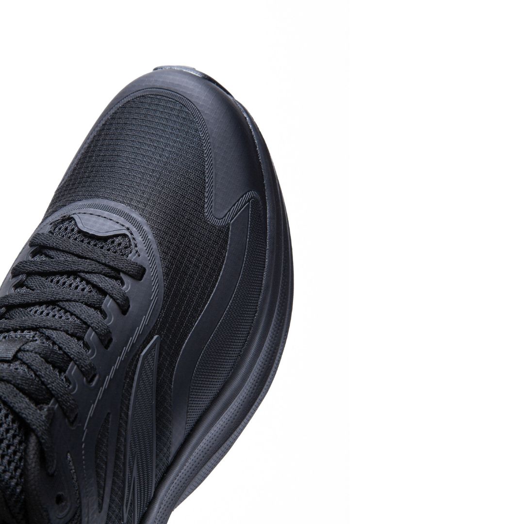 Basic Running Shoes
