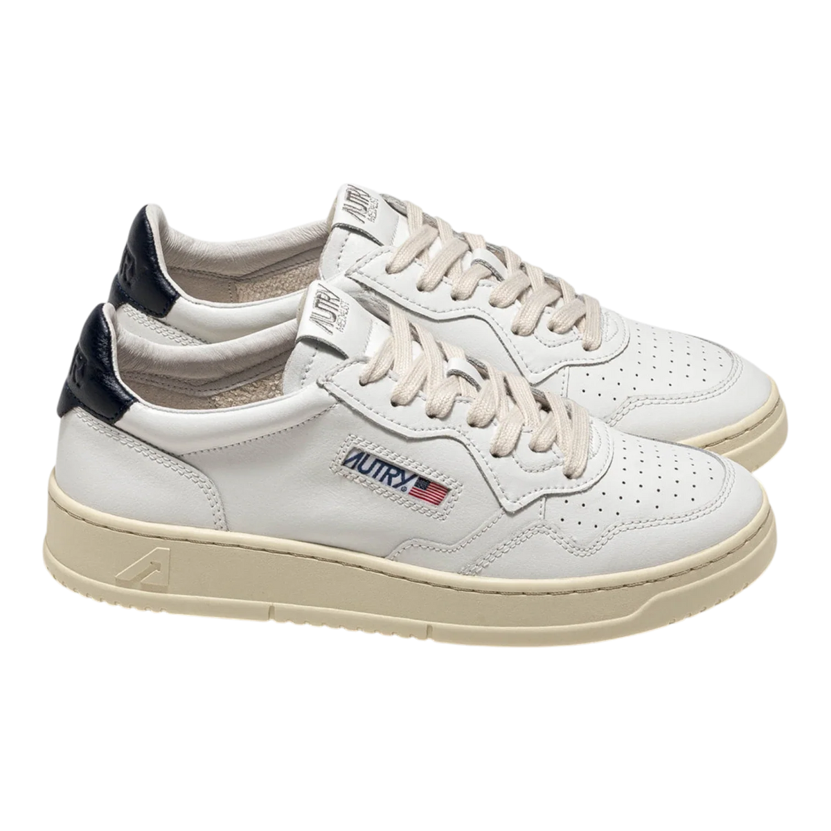 Autry Medalist Low Sneakers White and black Men AULM-LL12