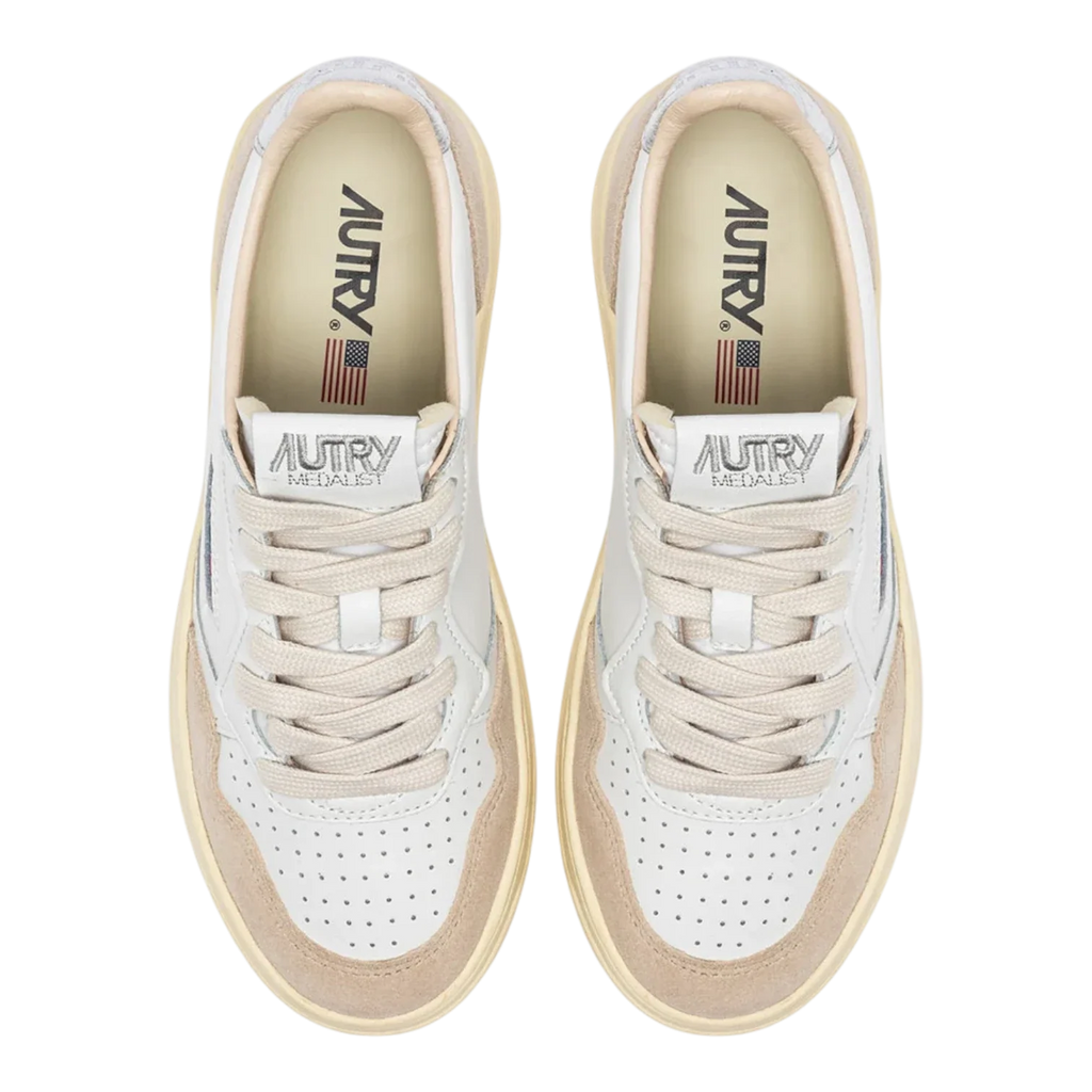 Autry Medalist Low Sneakers in White & Silver Women AULW-LS74