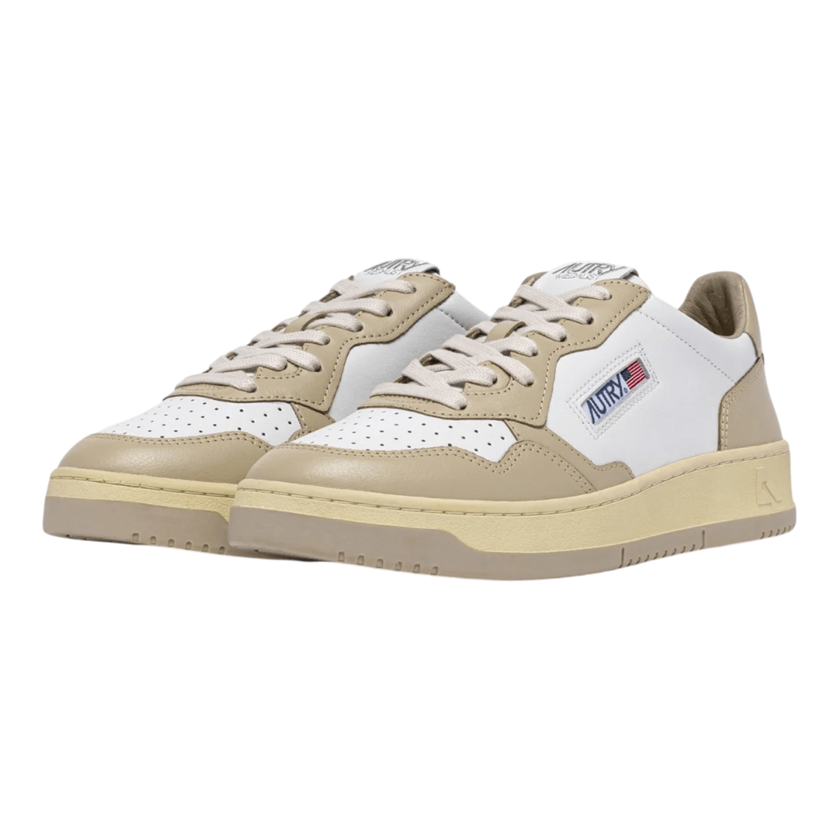 Autry Medalist Low Leather/White Women AULW-WB60