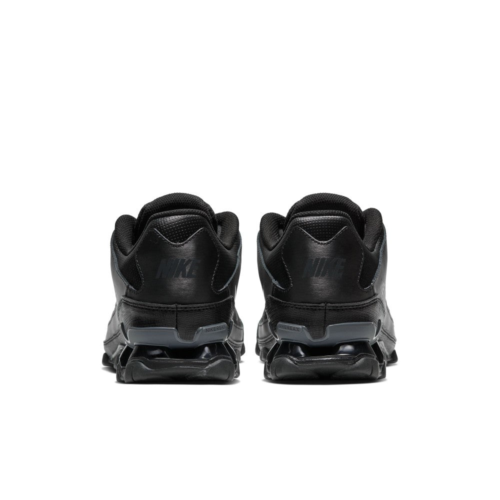 Reax 8 TR Training Shoes