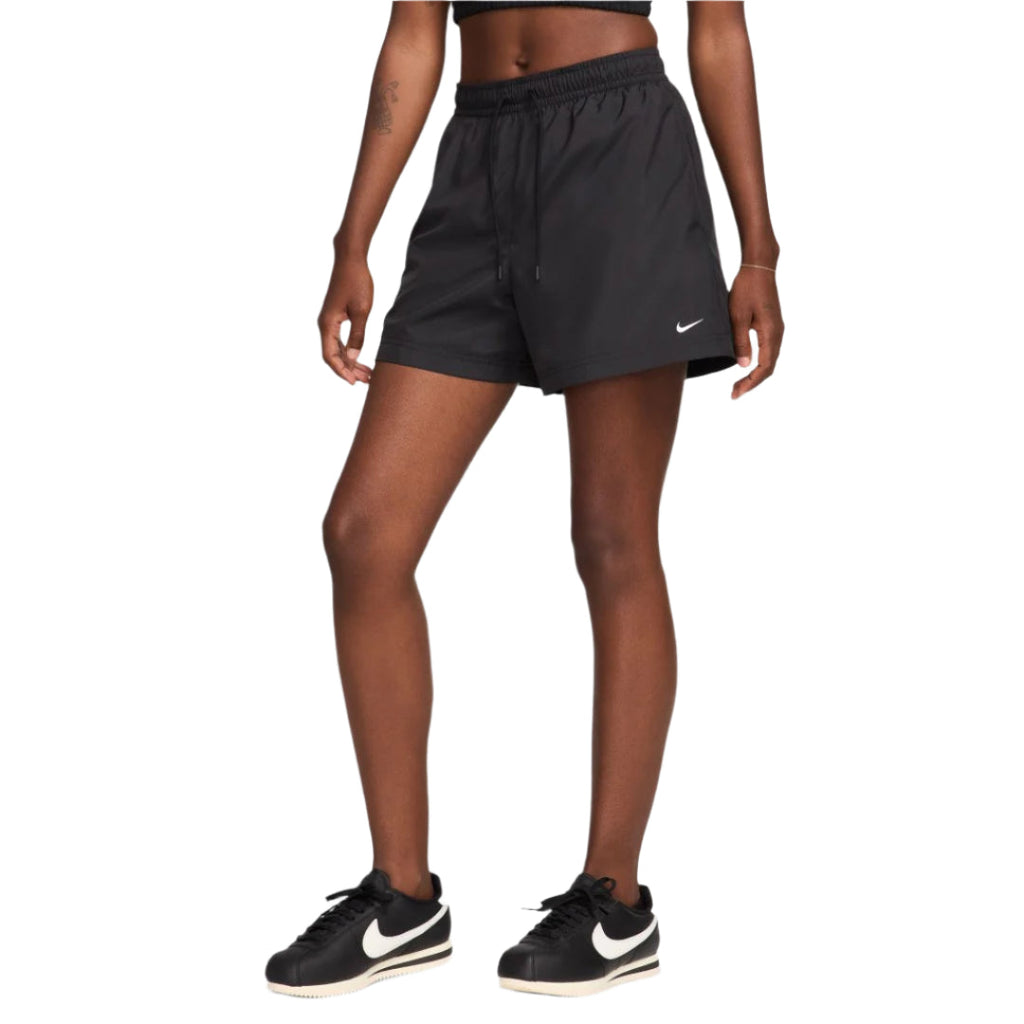Sportswear Classic Wovens Mid-Rise Shorts