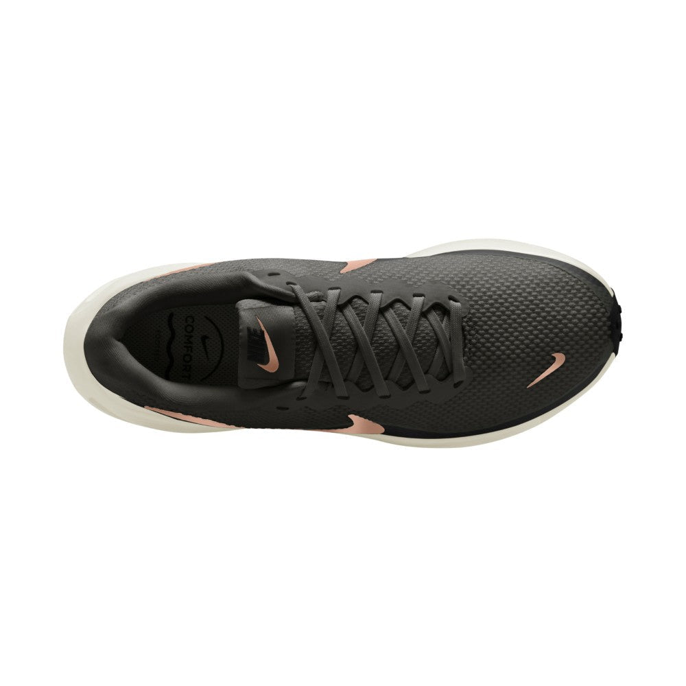 Revolution 8 Road Running Shoes