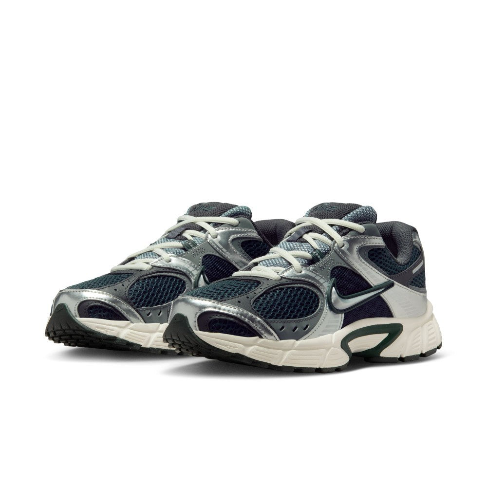 V5 RNR shoes with Reflective Accents