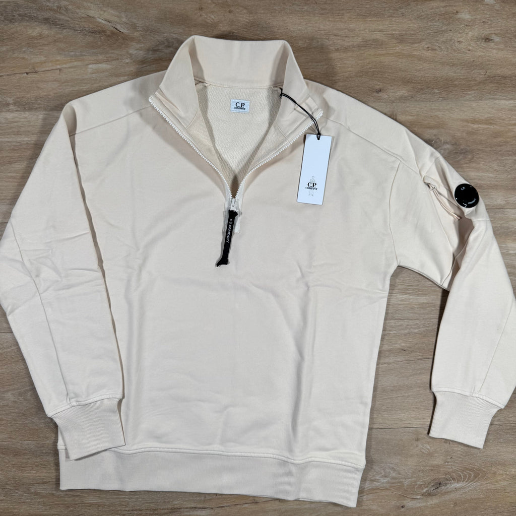 C.P. Company Diagonal Raised Half-Zip Lens Sweatshirt in Pistachio Shell