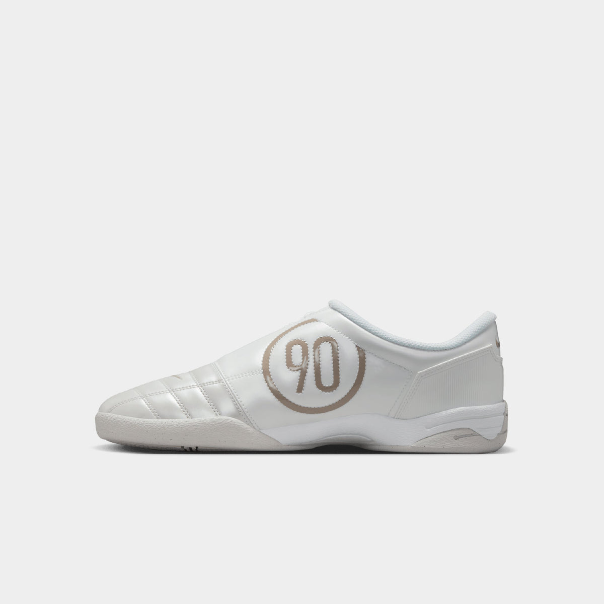 Nike Total 90