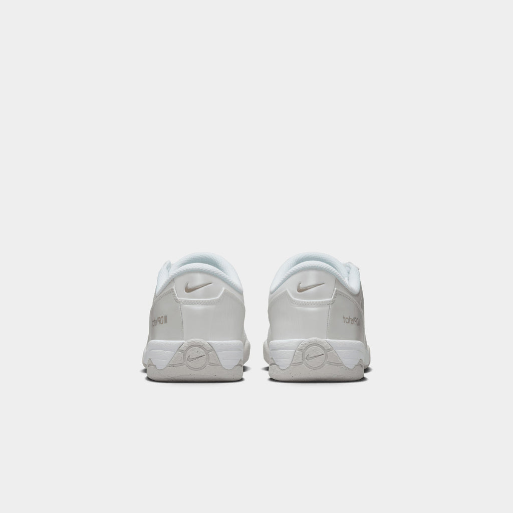 Nike Total 90