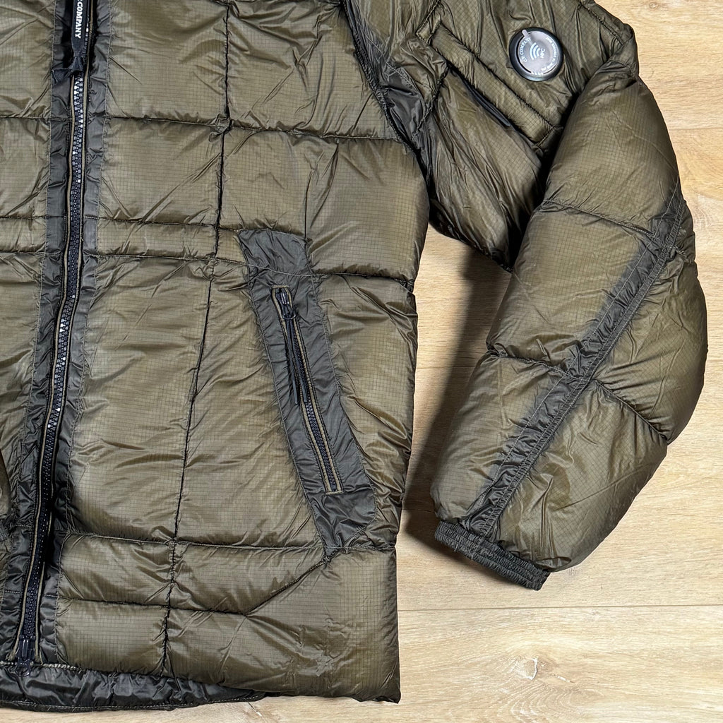 C.P. Company D.D. Shell Lens Puffer Jacket in Ivy Green