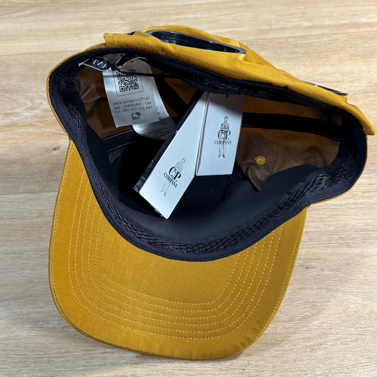 C.P. Company Chrome-R Goggle Cap in Buck Thorn Brown