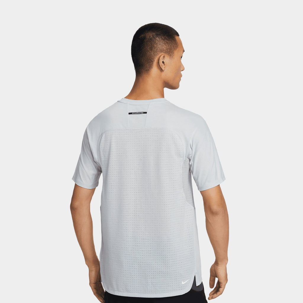 Nike ACG Dri-FIT ADV Trail Running Tee