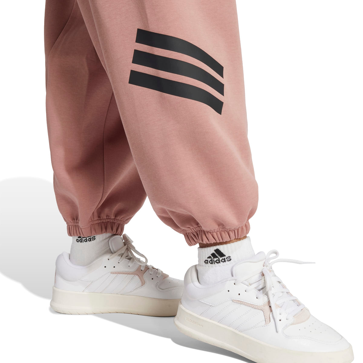 Future Icons 3-Stripes Parachute Pants