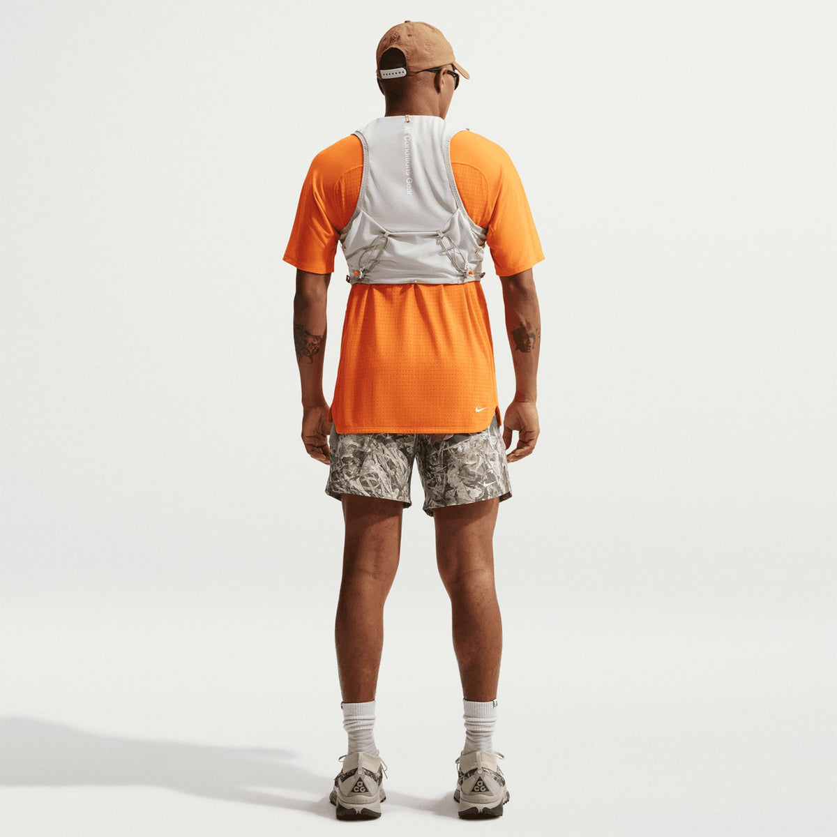 Men's ACG 6 Inch Running Shorts Sequoia / Light Army / Summit White