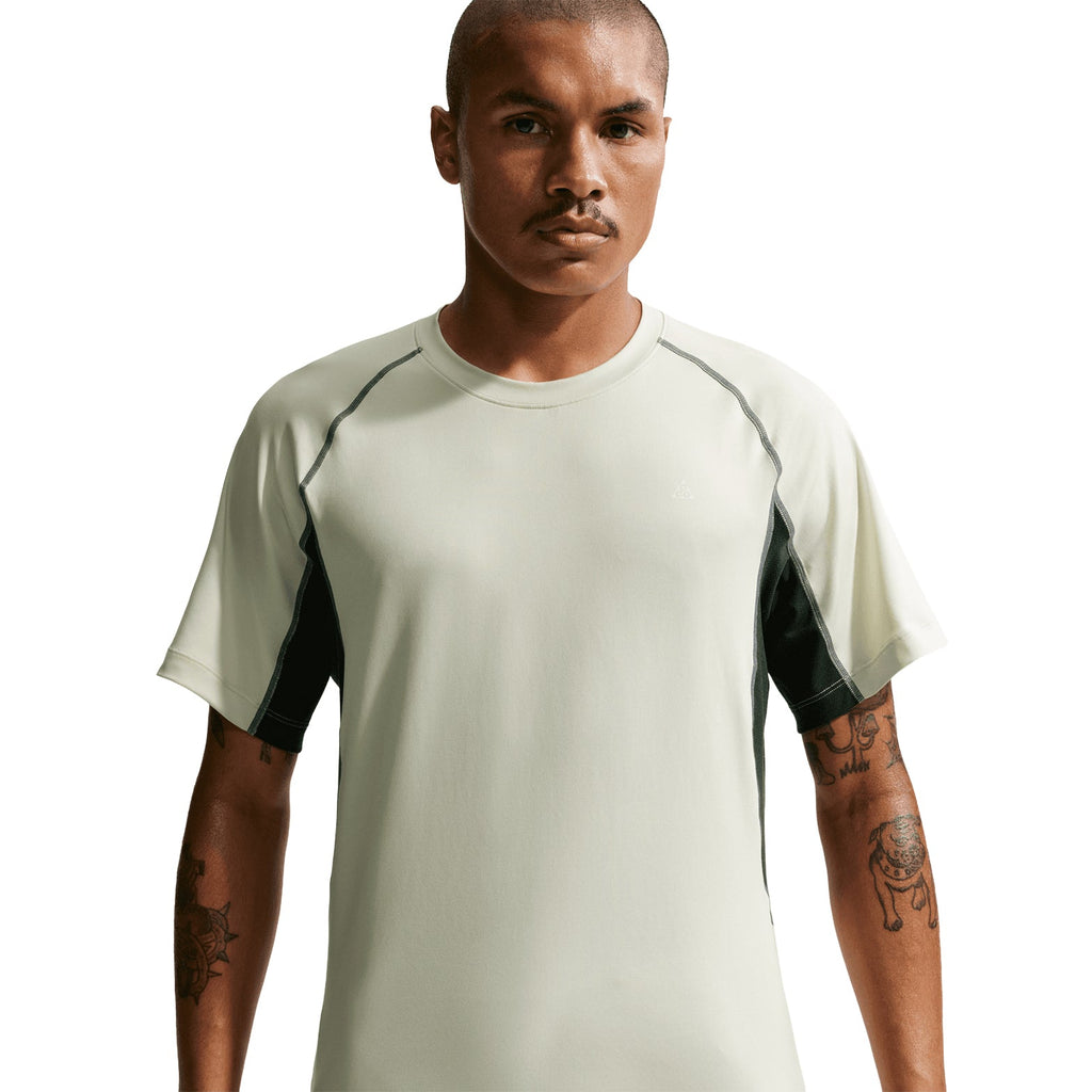 Men's ACG Wildsee Dri-FIT Base-Layer Tee Sea Glass / Black Spruce / Summit White