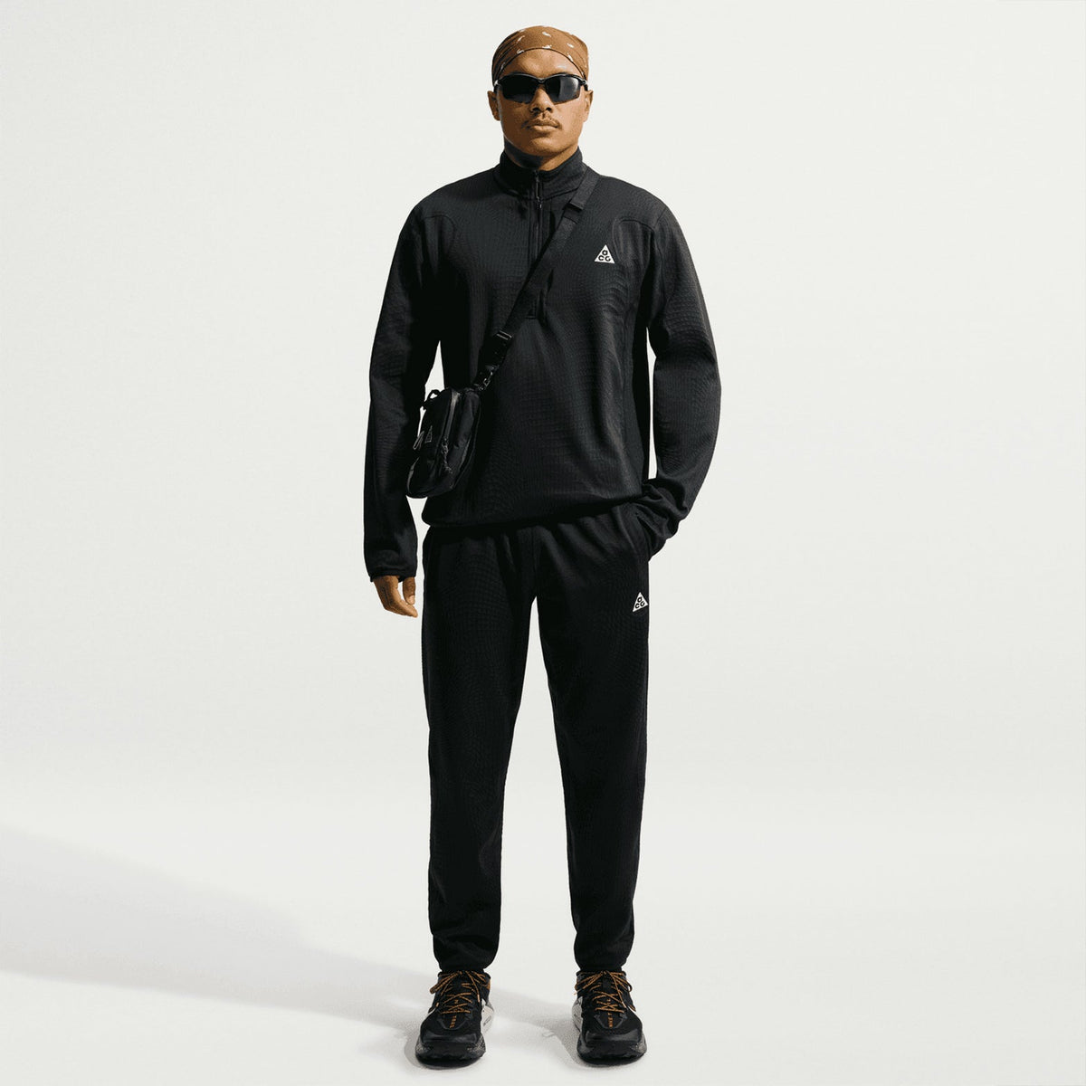 Men's ACG Wolf Grid 1/2 Zip Top Black / Summit White