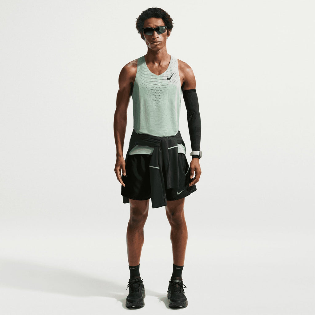 Men's Dri-FIT AeroSwift ADV Running Vest Steam / Black
