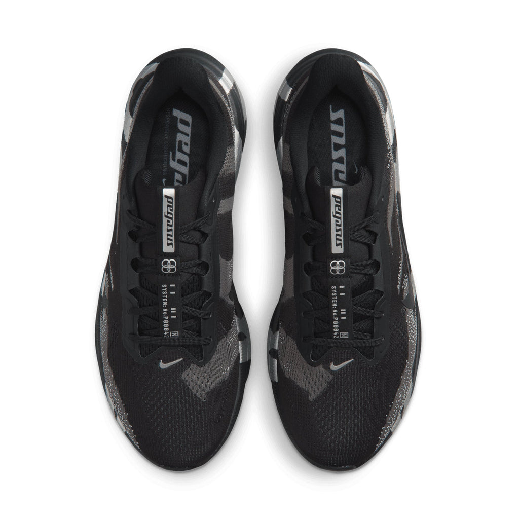 Men's Pegasus 42 Running Shoes Black / Medium Ash / Metallic Silver