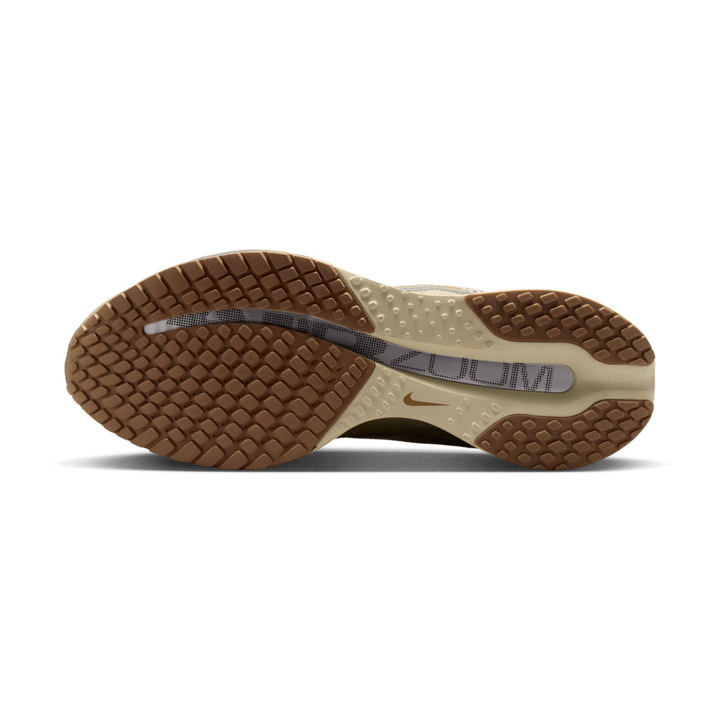 Men's Pegasus Premium Running Shoes Desert Khaki / Light Khaki / Filbert / Metallic Silver