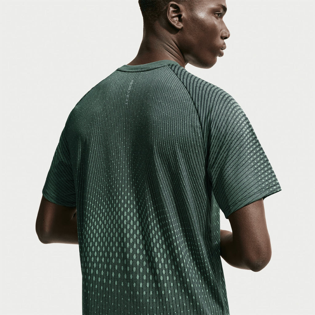 Men's Stride Aero-FIT Running Tee Black / Light Green Spark