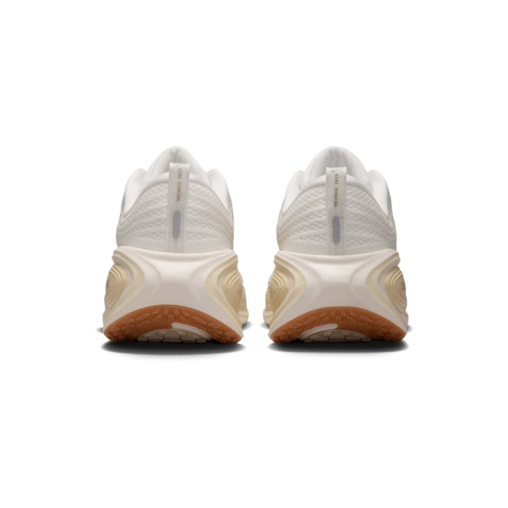 Men's Vomero Plus Running Shoes Sail / Coconut Milk / Light Khaki / Metallic Silver