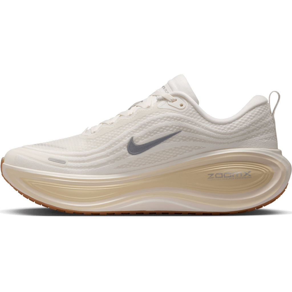 Men's Vomero Plus Running Shoes Sail / Coconut Milk / Light Khaki / Metallic Silver