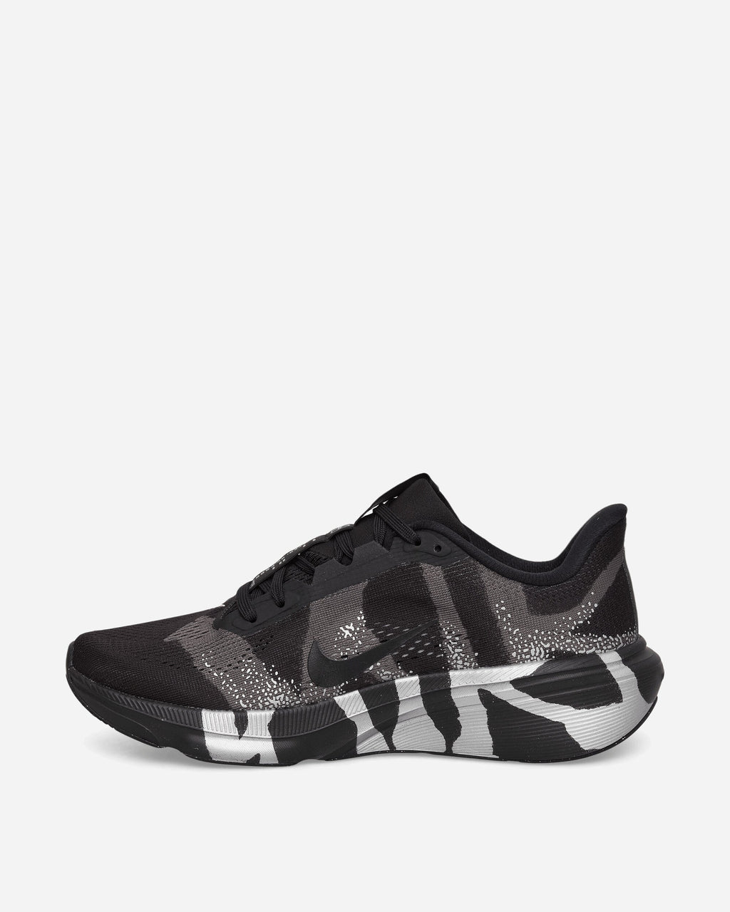 Pegasus 42 Sneakers Black / Medium Ash / Metallic Silver