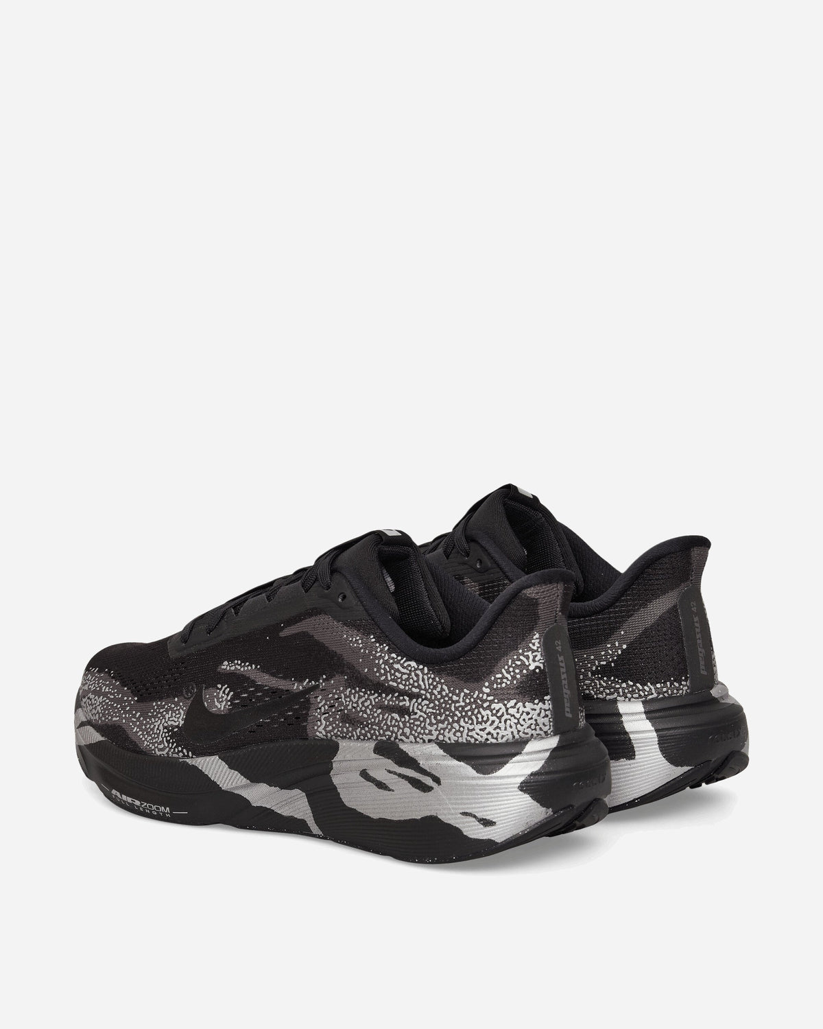 Pegasus 42 Sneakers Black / Medium Ash / Metallic Silver