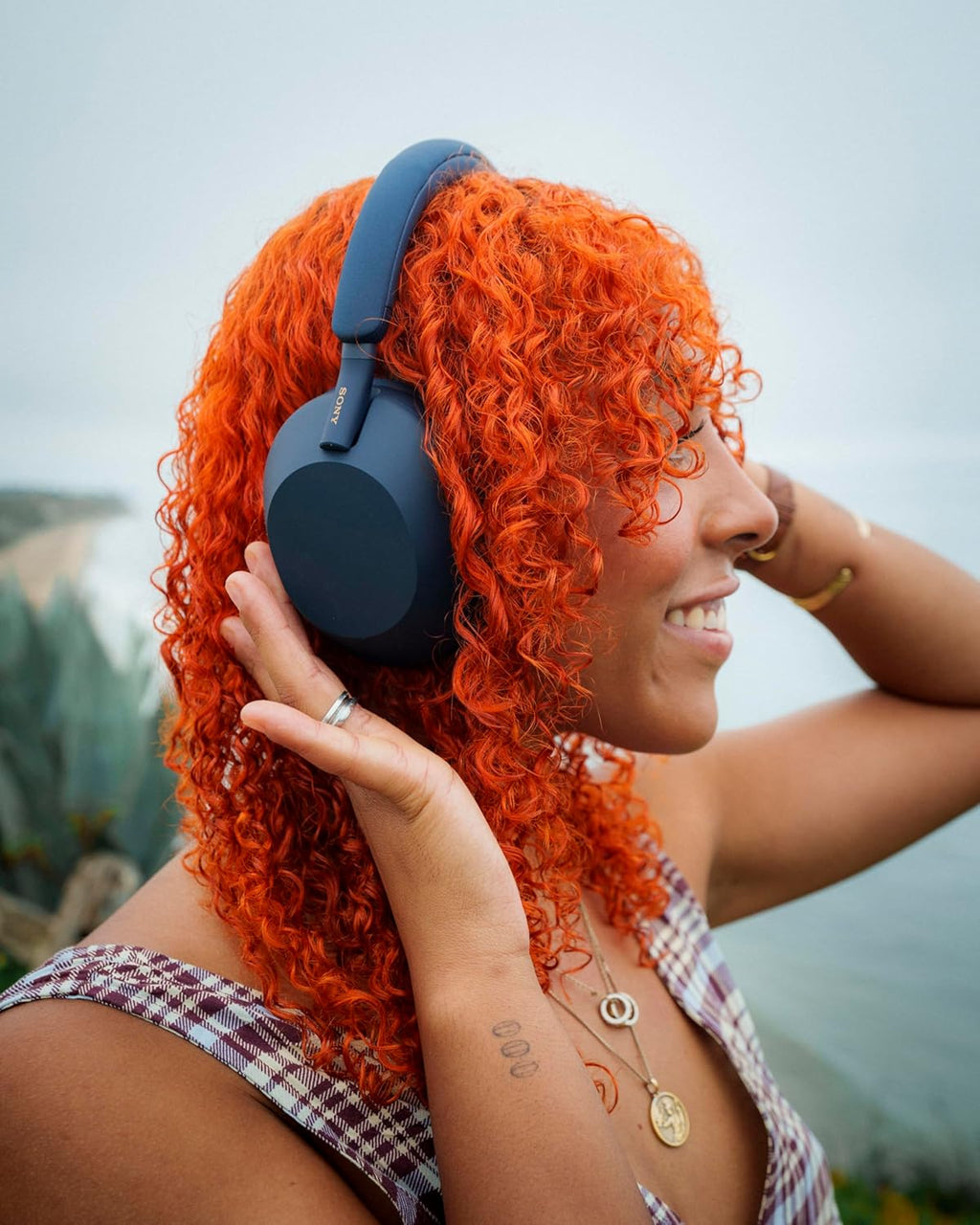Noise Cancelling Wireless Headphones