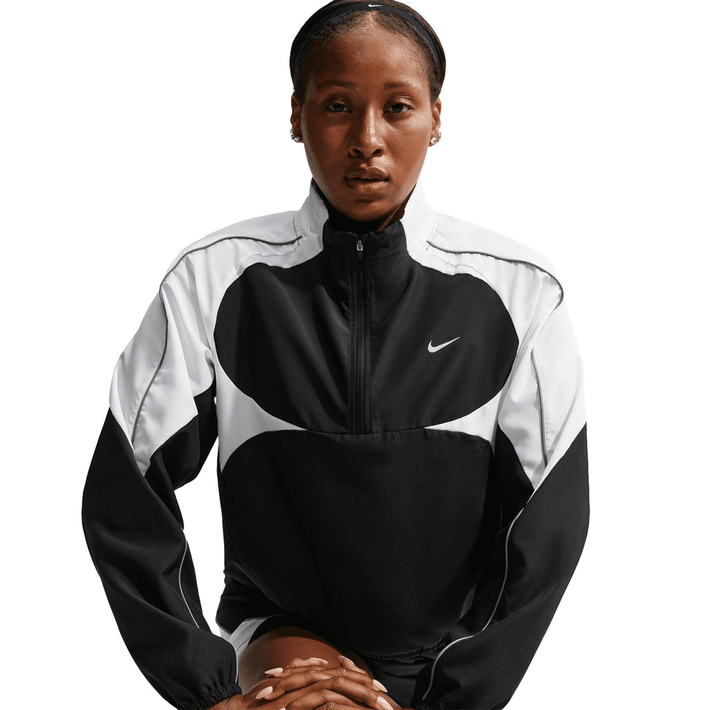 Women's Dri-FIT Tempo Swoosh 1/2 Zip Running Jacket Black / White / Cool Grey