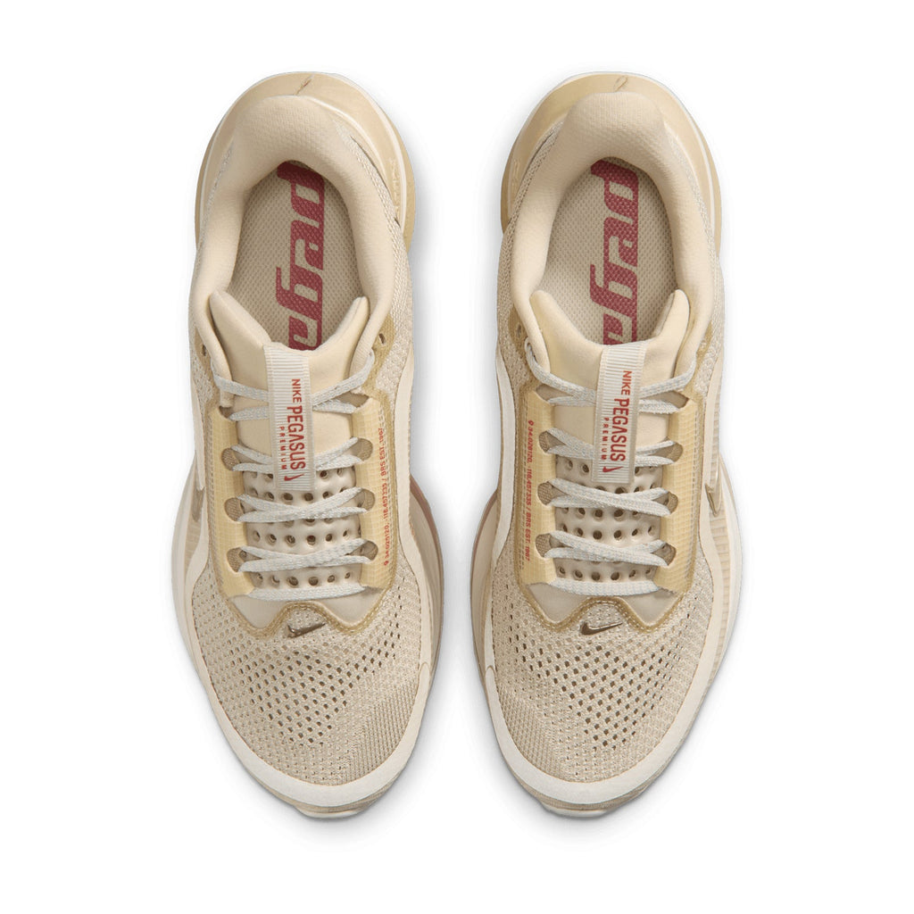 Women's Pegasus Premium Running Shoes Light Khaki / Metallic Gold Grain / Sail / Chalk