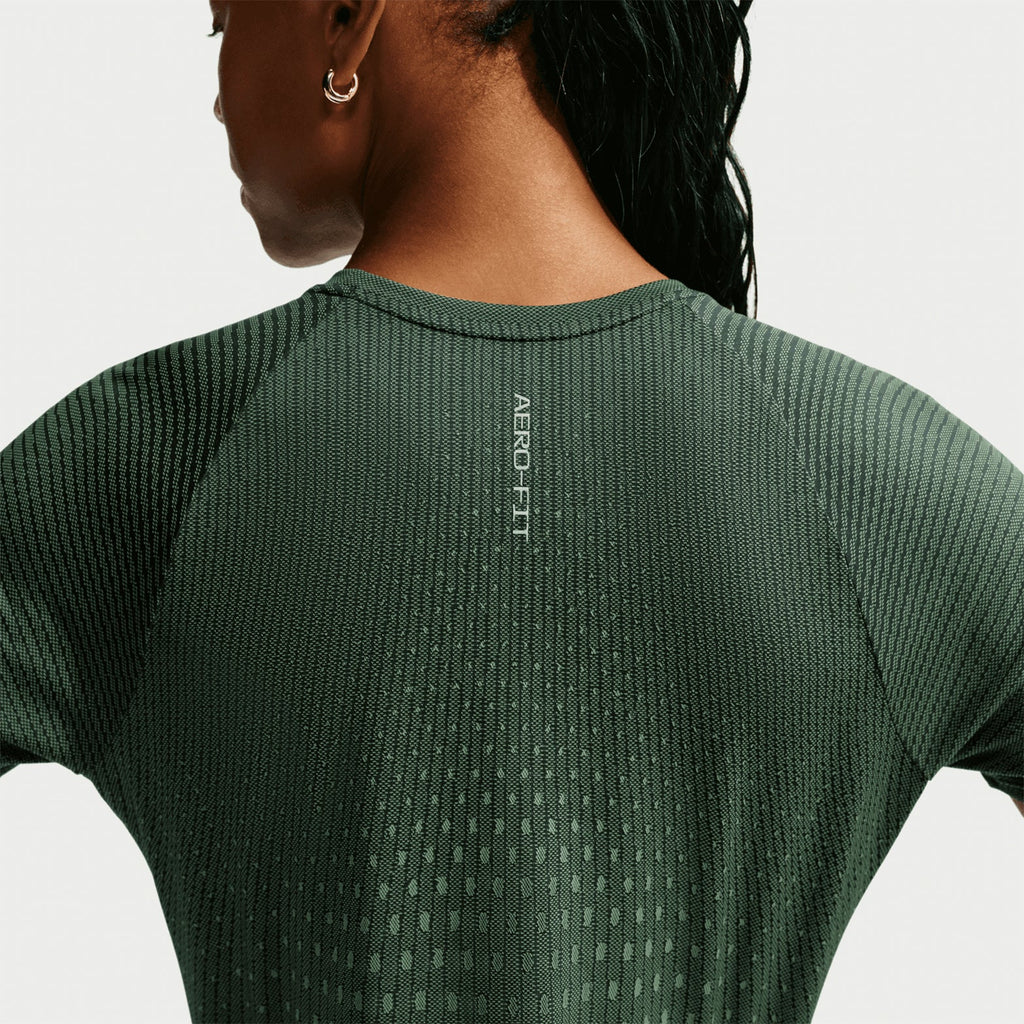 Women's Swift Aero-FIT Running Tee Black / Light Green Spark