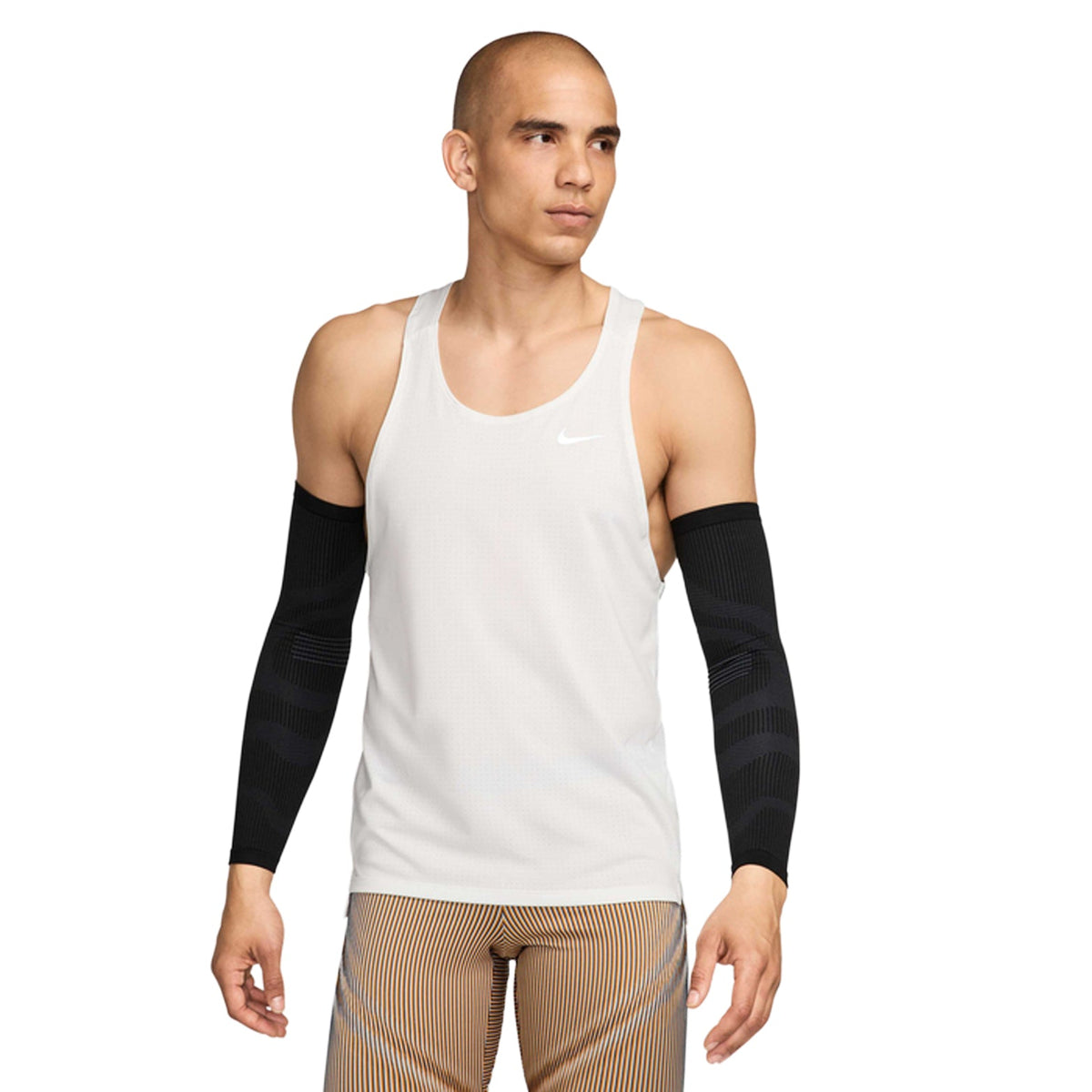 Zoned Knit Arm Sleeves Black / Dark Smoke Grey / Silver