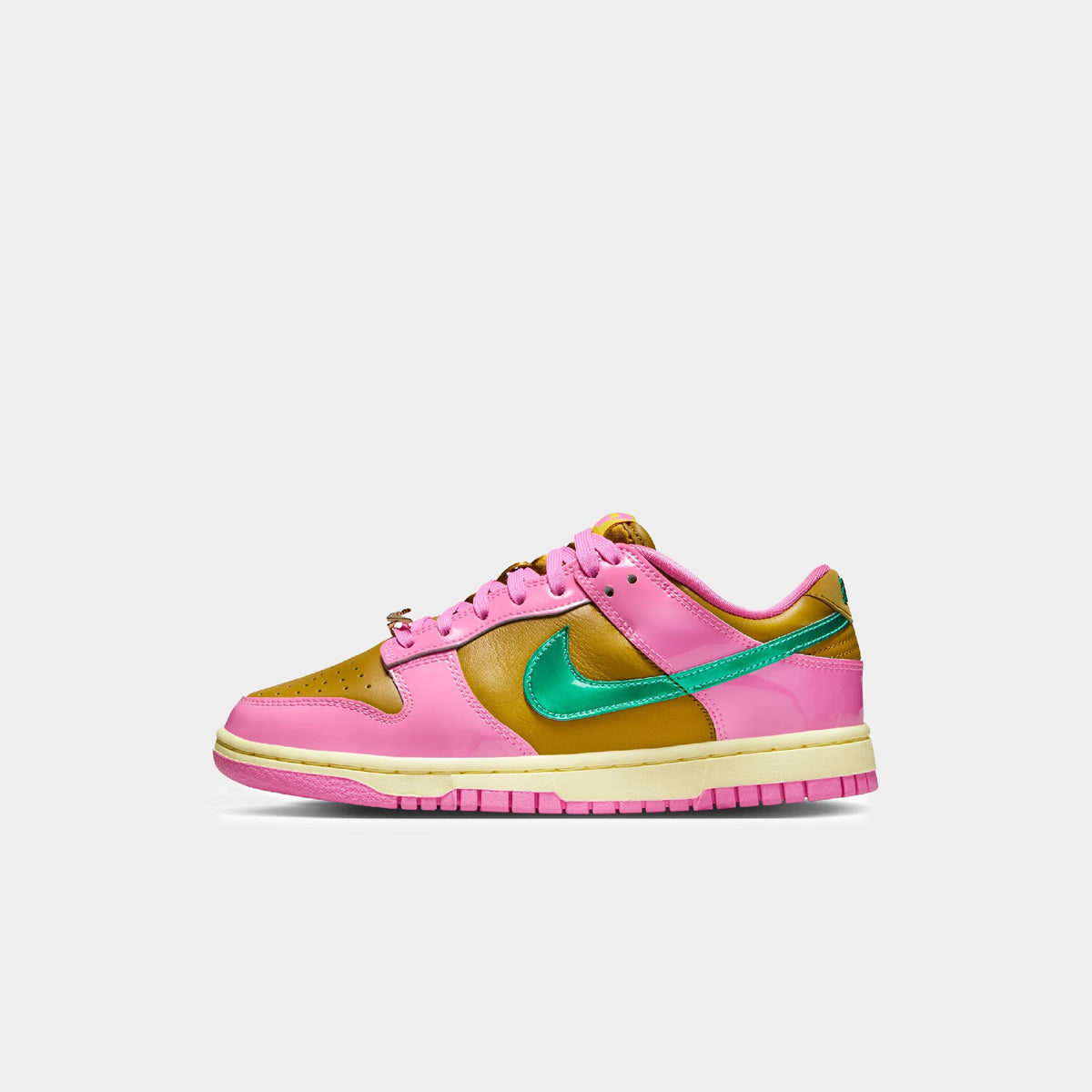 Nike x Parris Goebel Dunk Low (W)