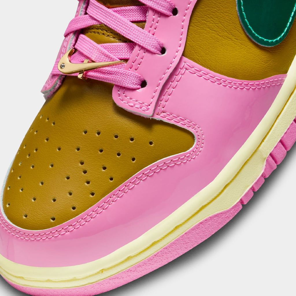 Nike x Parris Goebel Dunk Low (W)