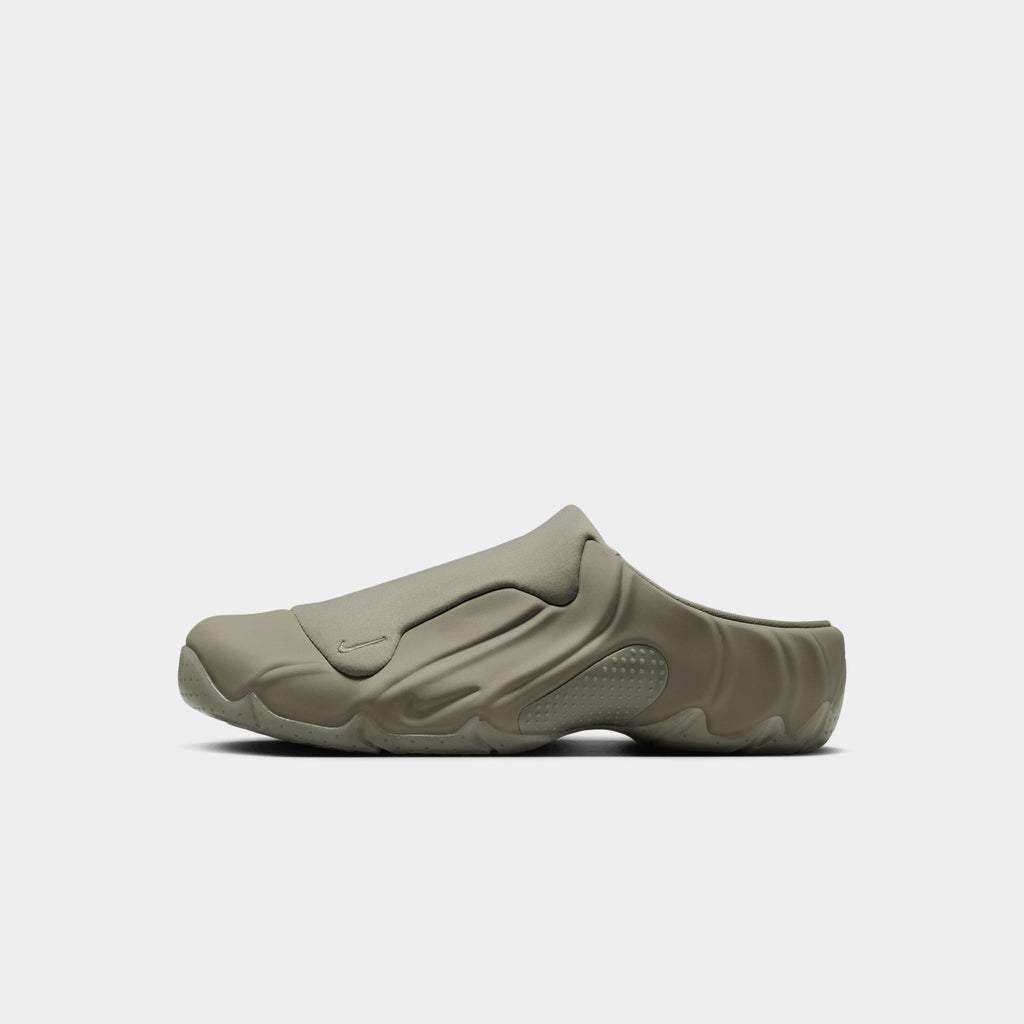 Nike Clogposite
