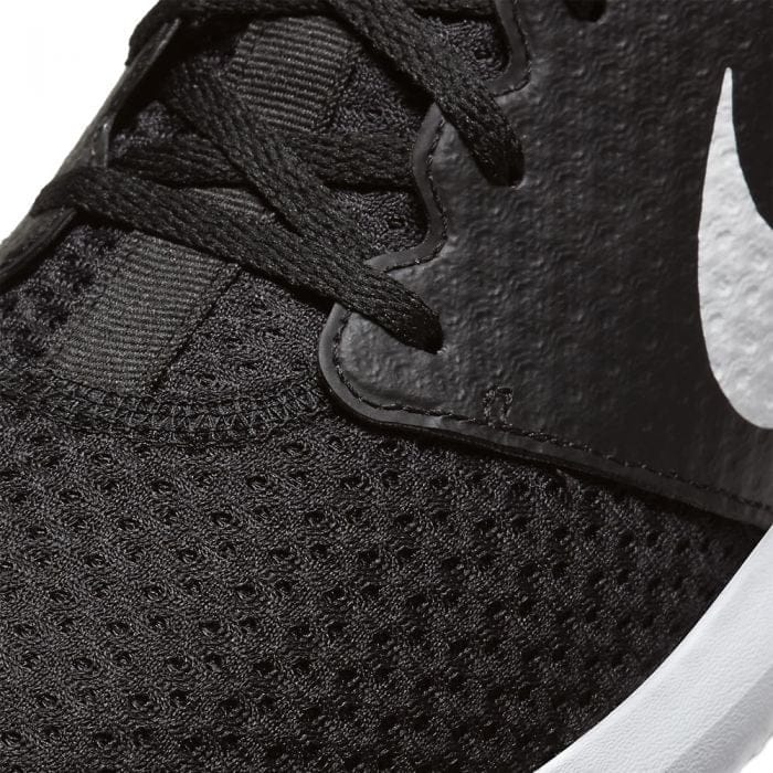 Nike Roshe G Spikeless Shoes - Black/White