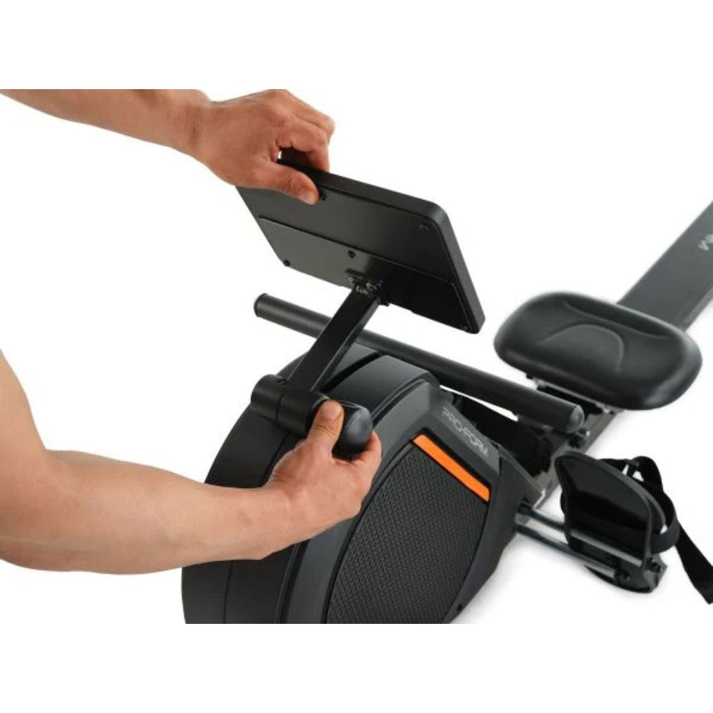 550R Rowing Machine