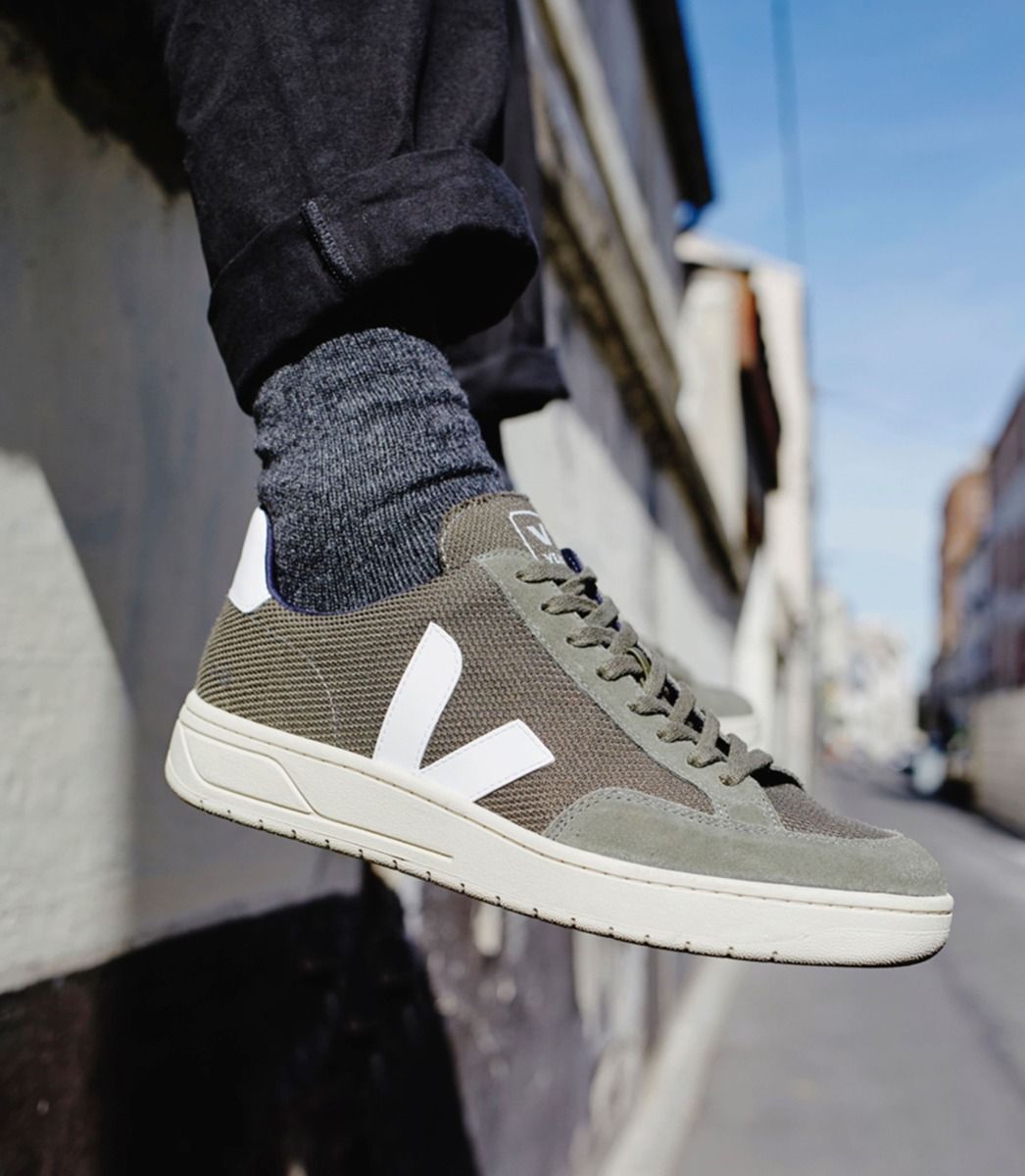 Men's V-12 VEGAN B-MESH OLIVE WHITE