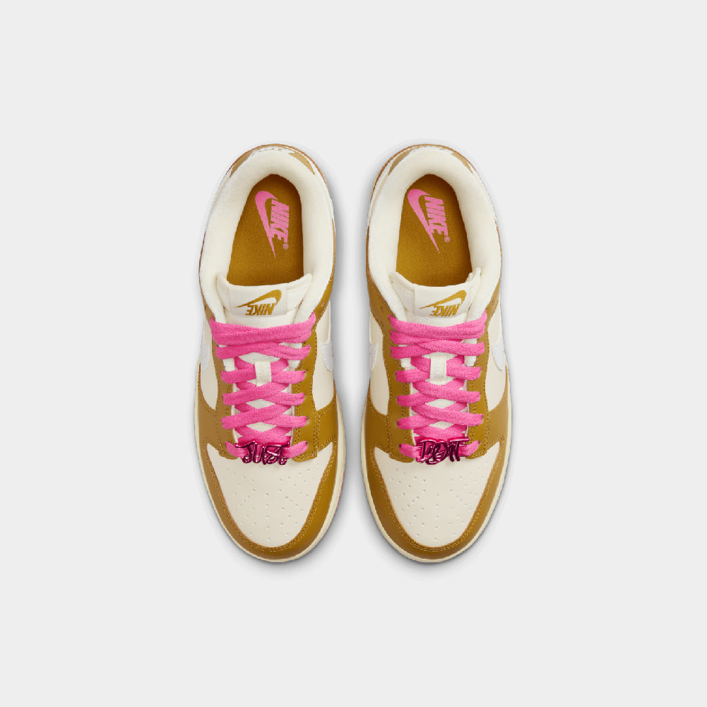 Nike Dunk Low SE (W)